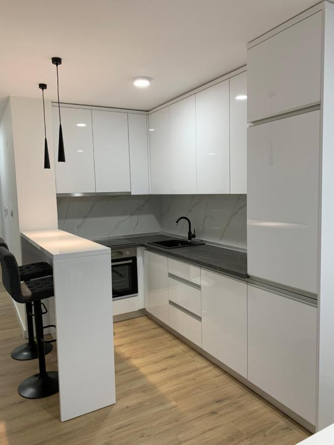 аpartment With Garage * Foca